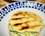 Foto del paso 7 de la receta: Arepa colombiana con aguacate y bonito