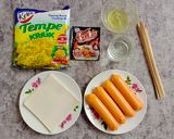 Foto langkah ke 1 dari resep Sate Pangsit Sosis.
