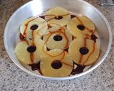 Foto del paso 4 de la receta: Flan de huevo con piña en su jugo y volteado de galletas María