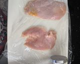 A picture of step 3 of Chicken tikka club Sandwich.