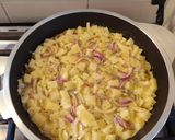 Foto del paso 2 de la receta: Tortilla de papa en sartén Essen