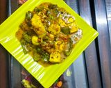 A picture of step 5 of Kadahi paneer.