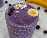 Une image de l'étape 2 de Smoothie banane myrtilles simple et rapide.