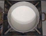 Foto del paso 2 de la receta: "Canastitas de choclo y acelga con salsa blanca"