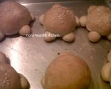 Foto langkah ke 7 dari resep Roti Kura kura tanpa Telur.