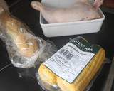 Foto del paso 1 de la receta: Contramuslos de pollo con maíz al grill doble