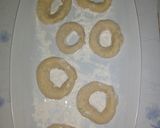 A picture of step 4 of Irish doughnuts.