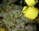 Foto langkah ke 6 dari resep Nasi Goreng Nanas.