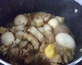 Hình bước làm 2 của món Thịt trứng kho coca