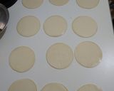 Foto del paso 6 de la receta: Empanadas de acelga y salsa blanca!