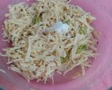 A picture of step 3 of Aloo Ka Chilla.