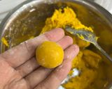 Hình bước làm 3 của món Chè Sắn Mochi Bí Đỏ