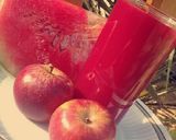 A picture of step 1 of Apple and watermelon juice.