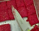 Foto langkah ke 7 dari resep Lemper Merah Putih.