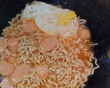 Foto langkah ke 3 dari resep Mie Tek-tek Kuah Pedas (Sederhana).