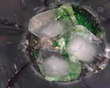 A picture of step 1 of Green Lemonade.
