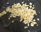 Foto langkah ke 4 dari resep Pakcoy Siram Bawang Putih.