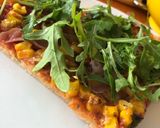 Gluténmentes pizza rizslisztből recept fázis 6 fotója