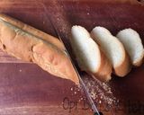 Foto langkah ke 2 dari resep Garlic Bread.