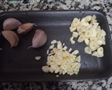 Foto del paso 1 de la receta: Pollo al ajillo rociero