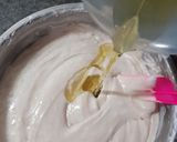 Foto langkah ke 5 dari resep Bolu Mocca Putih Telur.