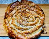 Pas rețetă Burek cu brânzeturi (și șuncă) 4 fotografie
