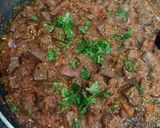A picture of step 2 of Tawa kaleji.