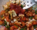 A picture of step 2 of Vermicelli upma.