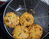 A picture of step 6 of Masala vadai.