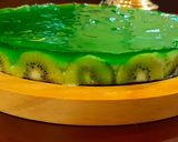 صورة لخطوة 4 من وصفة تشيز كيك الزبادي والكيوي 😋
