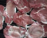 Foto del paso 2 de la receta Lomo con salsa de hierba María Luisa