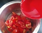 A picture of step 1 of Jain Tomato Kidney Beans Soup.