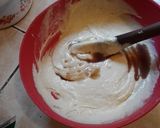 A picture of step 2 of Vanilla cake.