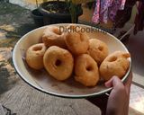 Foto langkah ke 4 dari resep Donat Empuk Lembut.
