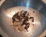 A picture of step 2 of Kathirikai puli Kulzhambu Tangy brinjal curry.