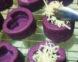 Foto langkah ke 8 dari resep Ubi Ungu Tabur Keju.