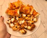 Hình bước làm 7 của món Bạch tuộc và bánh mì nướng sate