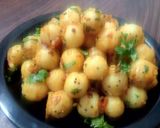 A picture of step 4 of Steamed Spicy Rice Balls.