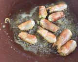 Foto del paso 1 de la receta Salmón al ajillo