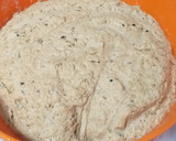Foto del paso 1 de la receta: Pan integral con semillas (sin materia grasa) Fácil y económico!