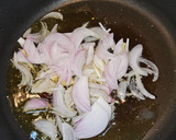 Foto del paso 3 de la receta: Lágrimas de pollo adobadas