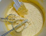 Foto langkah ke 3 dari resep Marble Cookies.
