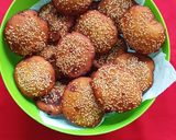 A picture of step 3 of White Maize flour Vada (makai vada).