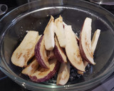 Foto del paso 1 de la receta: Ensalada de berenjenas, tomate y anacardos tostados