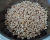 Foto langkah ke 2 dari resep Kacang Bawang Renyah Gurih.