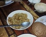 صورة لخطوة 3 من وصفة برجر لحمة بالبصل المكرمل والفطر 🧅🍄 وبرجر اسكالوب الدجاج بالفطر والكريمه 😋🍔