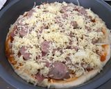 Foto langkah ke 8 dari resep Pizza Oven Homemade.
