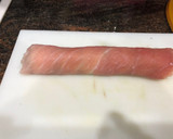 Foto del paso 3 de la receta: Rollitos de cerdo con calabacín y salsa romesco