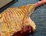 A picture of step 5 of Grass-fed Tomahawk, Creamed kale and black garlic.