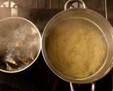 Foto del paso 10 de la receta: Linguini (o tallarines) en caldo de mejillones frescos (seis minutos)